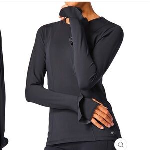 Active Black Long Sleeve Women's Top